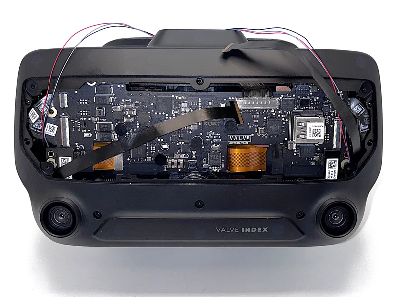 Ribbon cable fully pushed through the gap